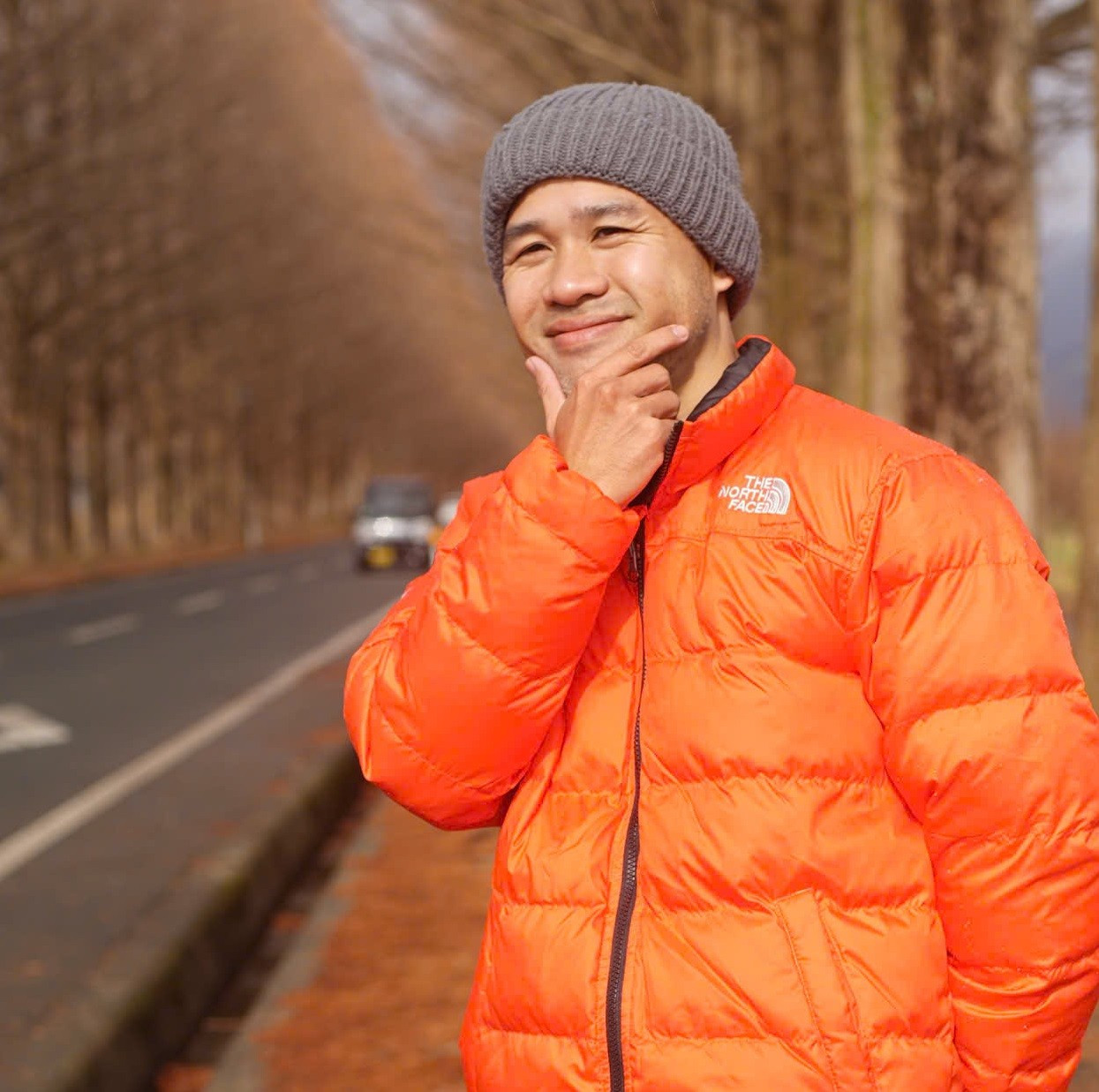 Phạm Đình Tiến 'gieo' nụ cười qua điêu khắc